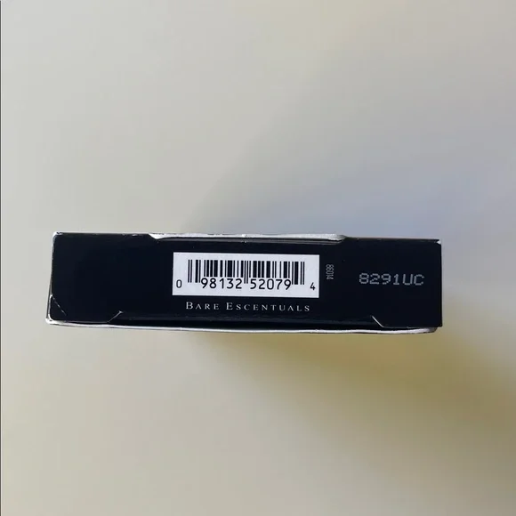 bareMinerals Gen Nude Eyeshadow Palette in Rose - Picture 9 of 16